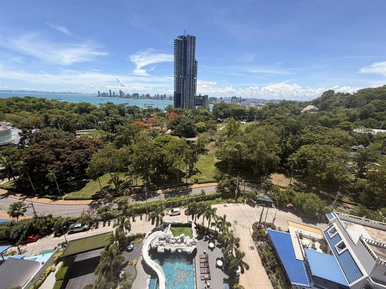 Sky Residence 2BR Sea view, 11th Floor