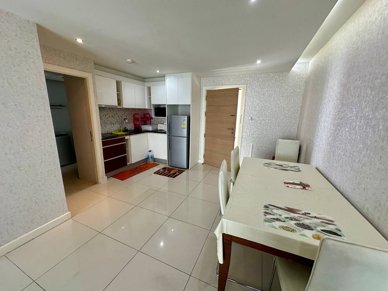 Sunset Boulevard Residence 2