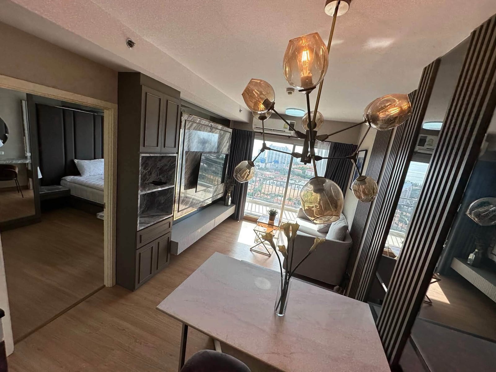 Supalai Mare 1BR Sea view, 31st Floor