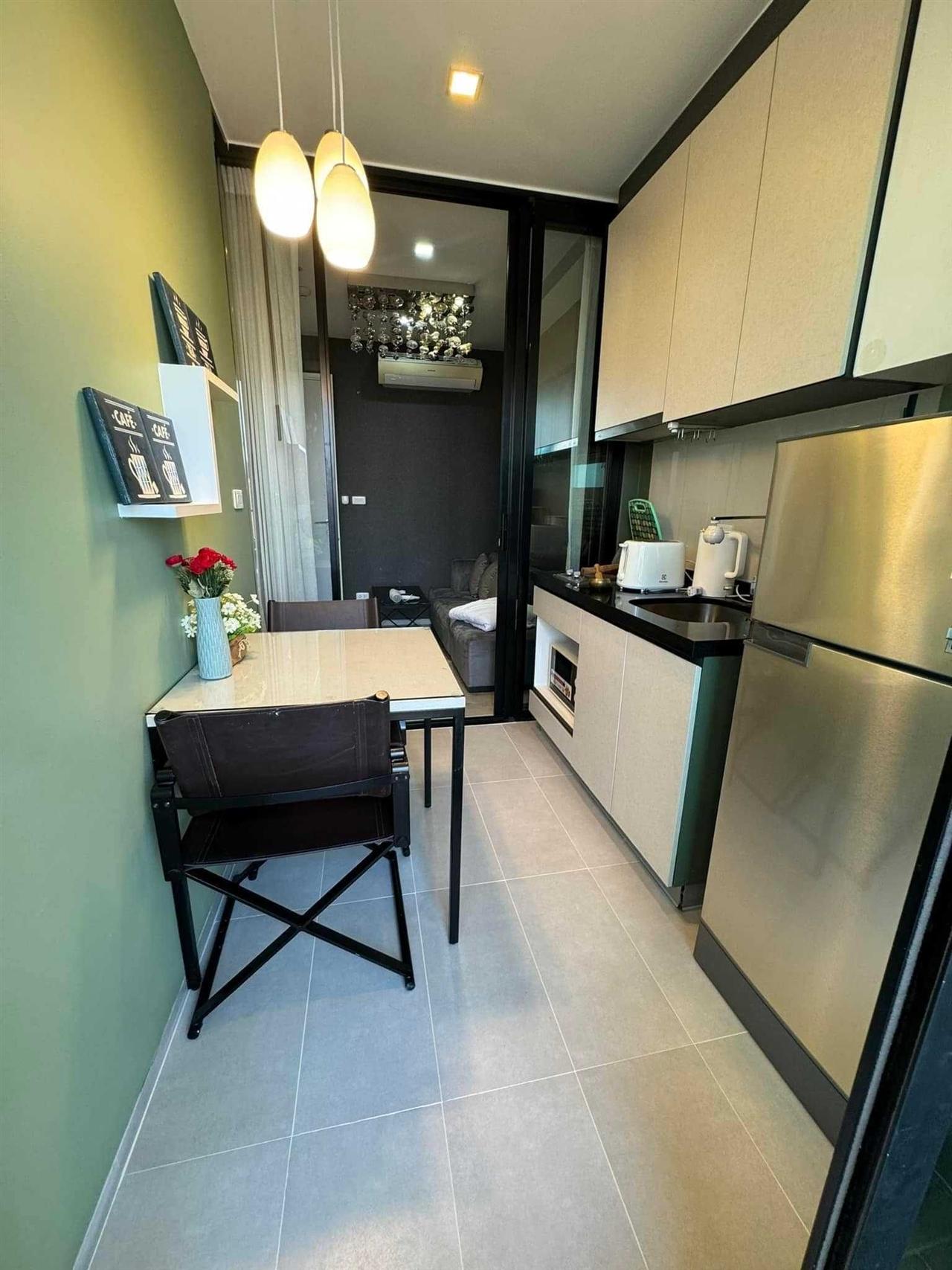 The Base 1BR Sea view, 24th Floor
