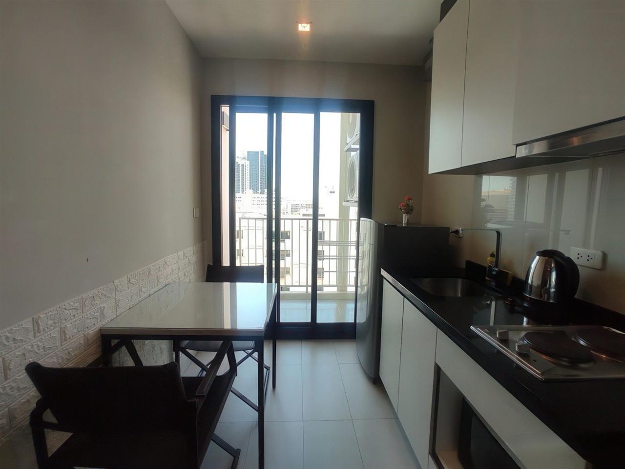 The Base 1BR City view, 10th Floor