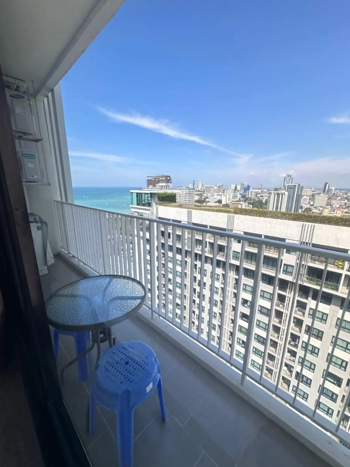 The Base 1BR Sea view, 29th Floor