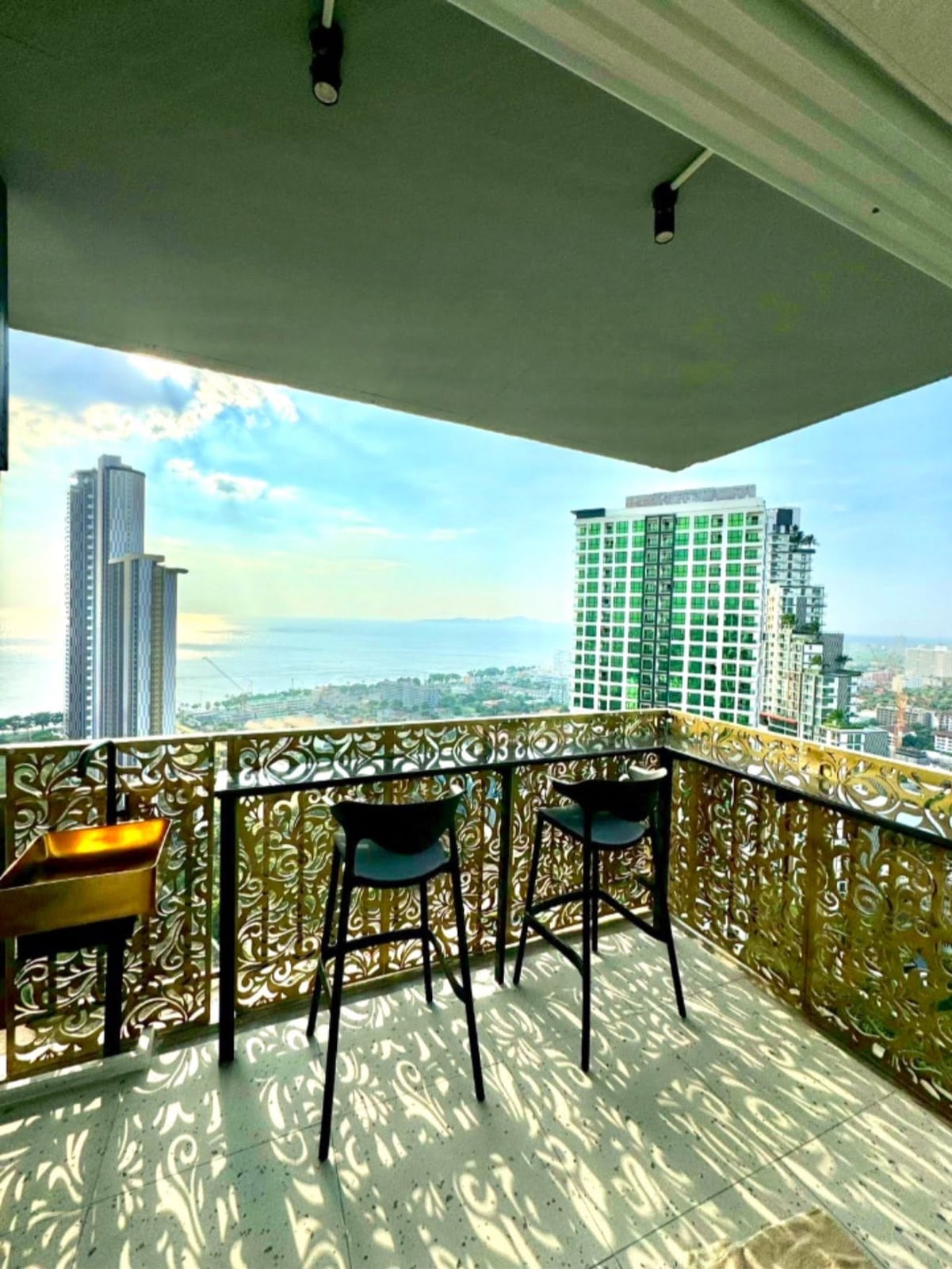 The Grand Jomtien Beach 2BR Sea view, 31st Floor