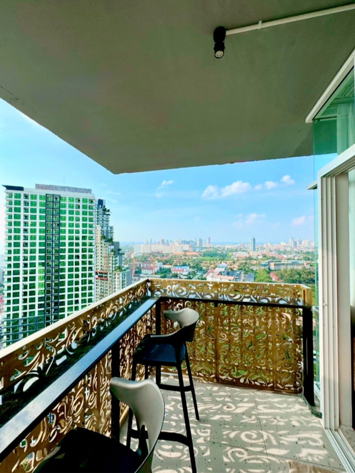 The Grand Jomtien Beach 2BR Sea view, 31st Floor