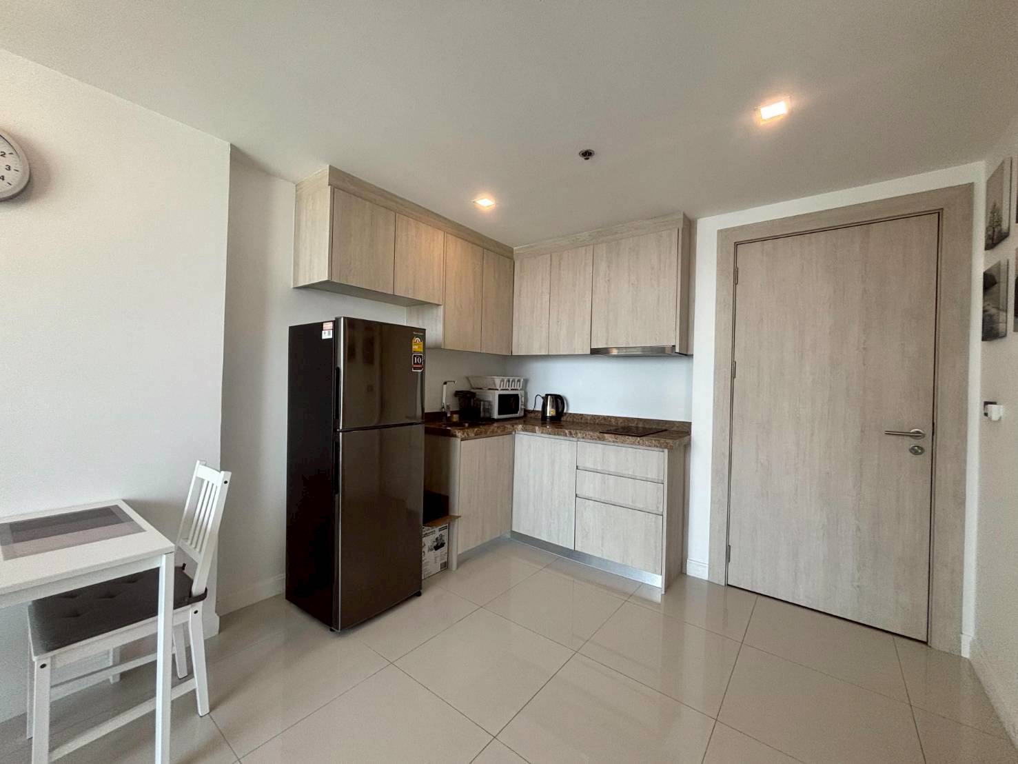 The Jewel 1BR, 10th Floor