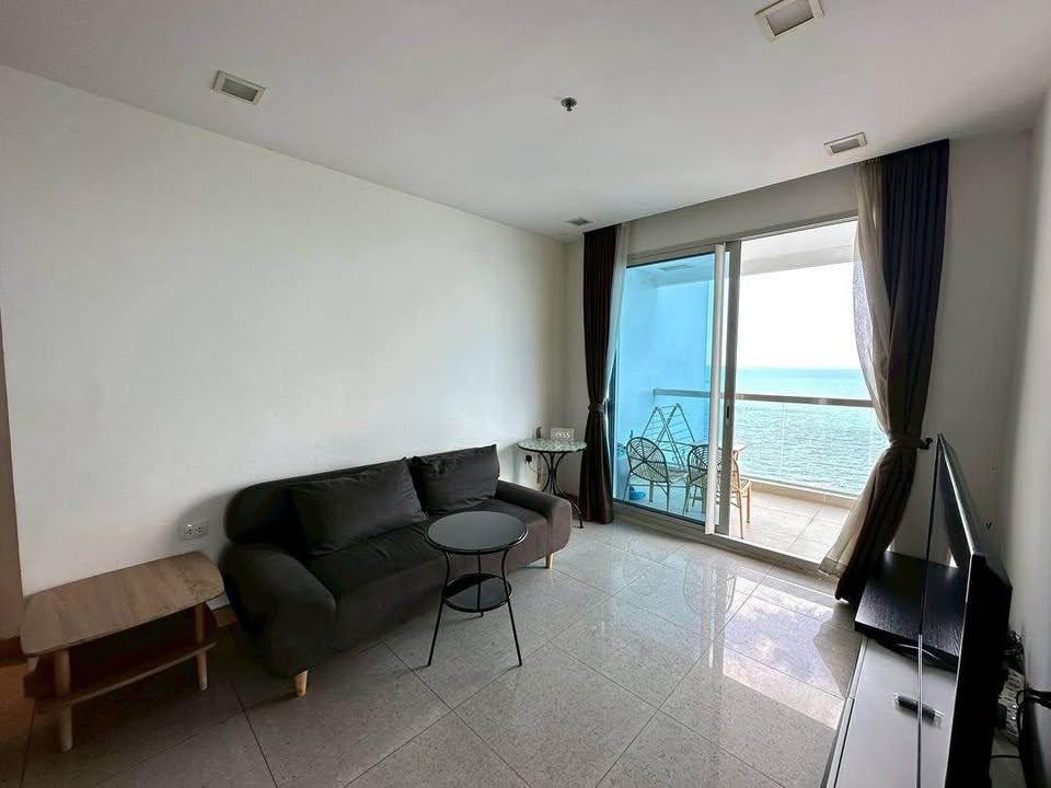 The Palm Wongamat Beach 2BR Condo