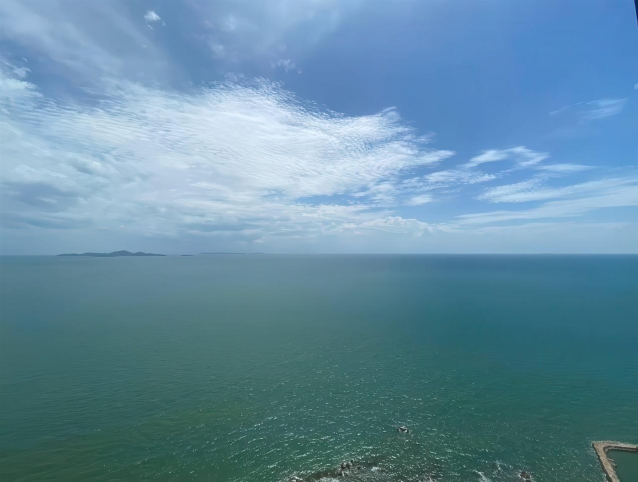 The Palm Wongamat Beach 2BR Sea view, 31st Floor