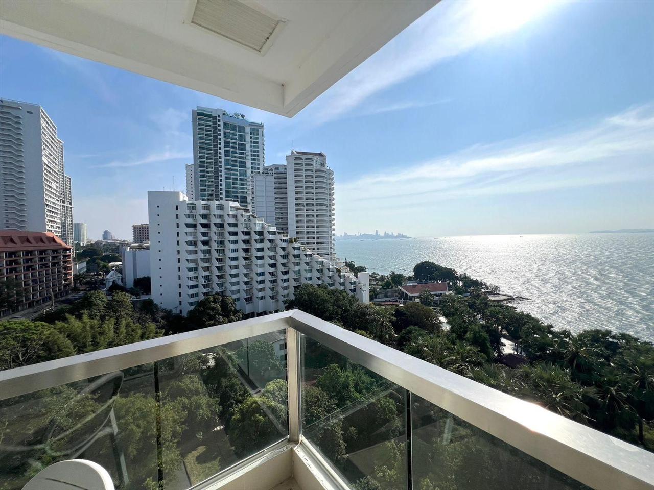 The Palm Wongamat Beach 2BR Sea view, 10th Floor