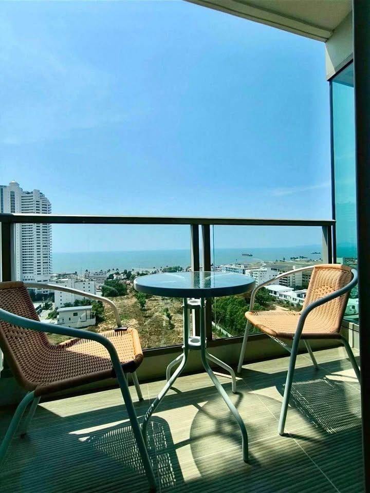 The Riviera Jomtien 1BR Condo