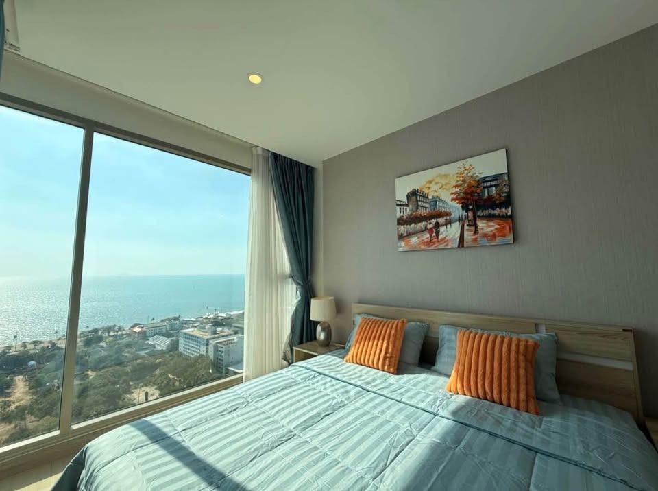 The Riviera Jomtien 1BR Seaview Condo