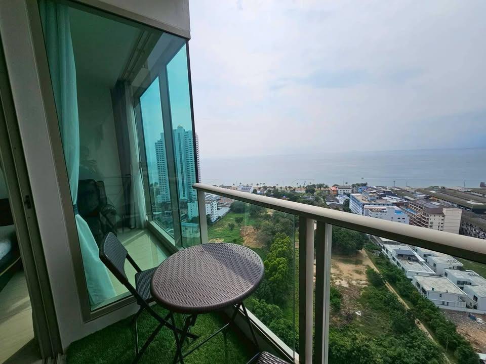 Riviera Jomtien 1BR Seaview Condo