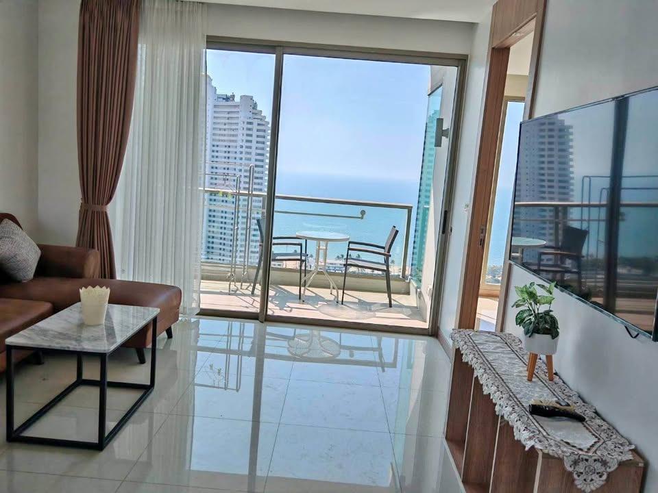 Riviera Jomtien 1BR Ocean View Condo