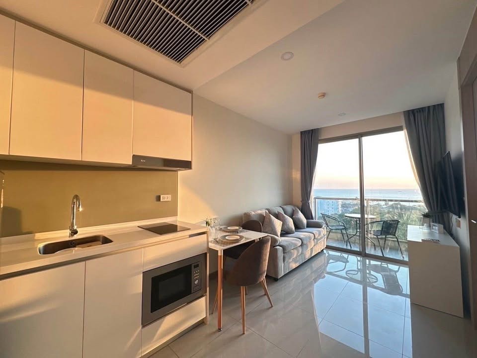 The Riviera Jomtien 1BR Condo Jomtien