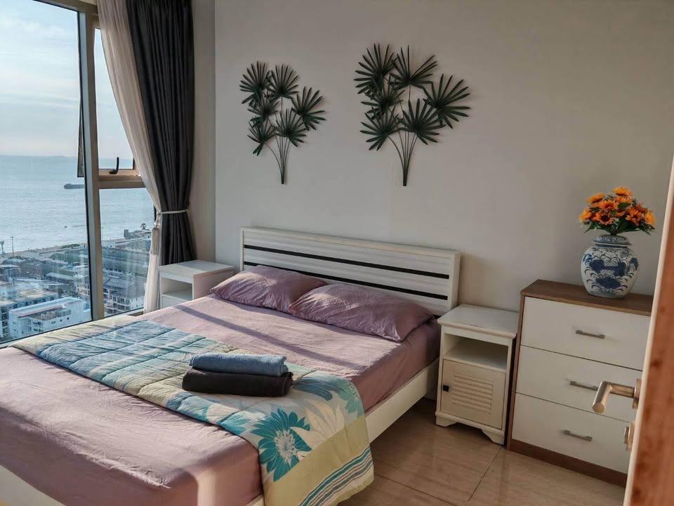 The Riviera Jomtien 1BR Condo Jomtien