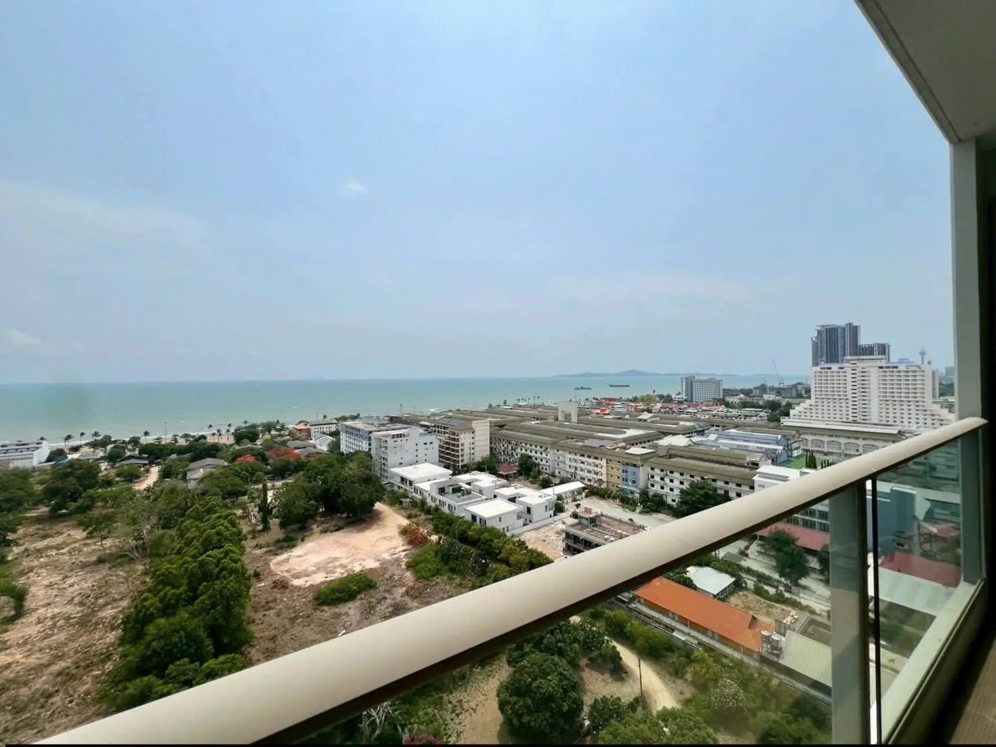 The Riviera Jomtien 2BR, 19th Floor