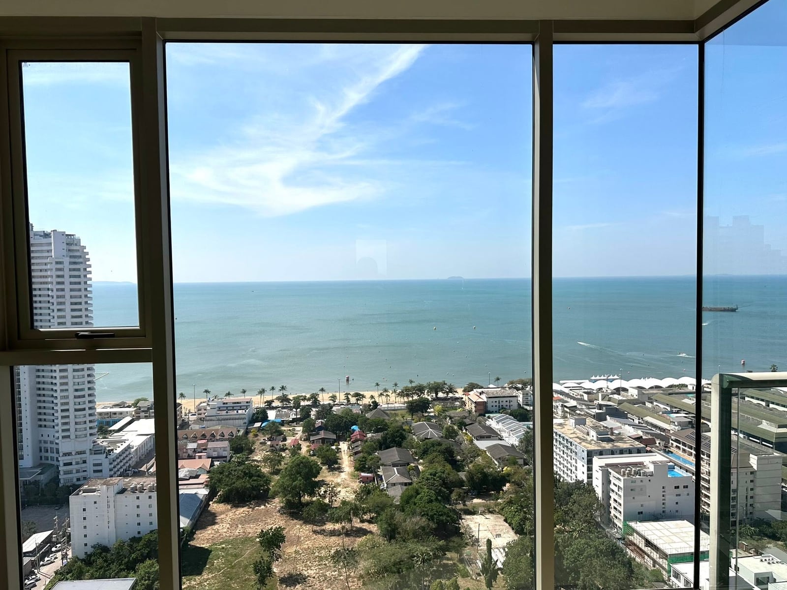 The Riviera Jomtien 1BR Sea view, 33rd Floor