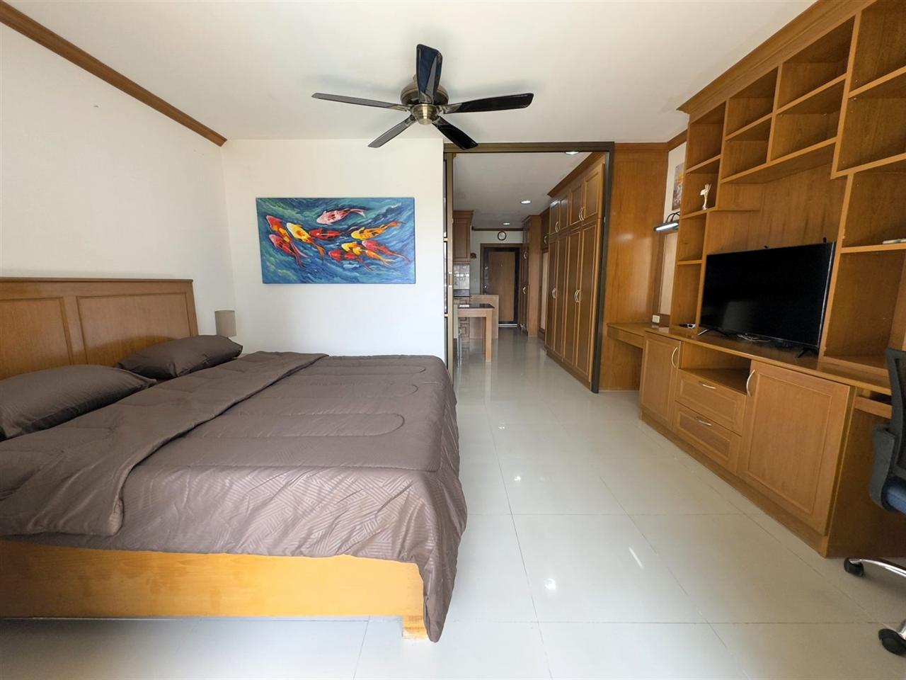 TW Platinum Suites 1BR Pool view, 3rd Floor
