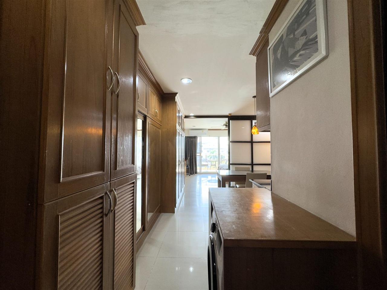 TW Platinum Suites 1BR Pool view, 3rd Floor