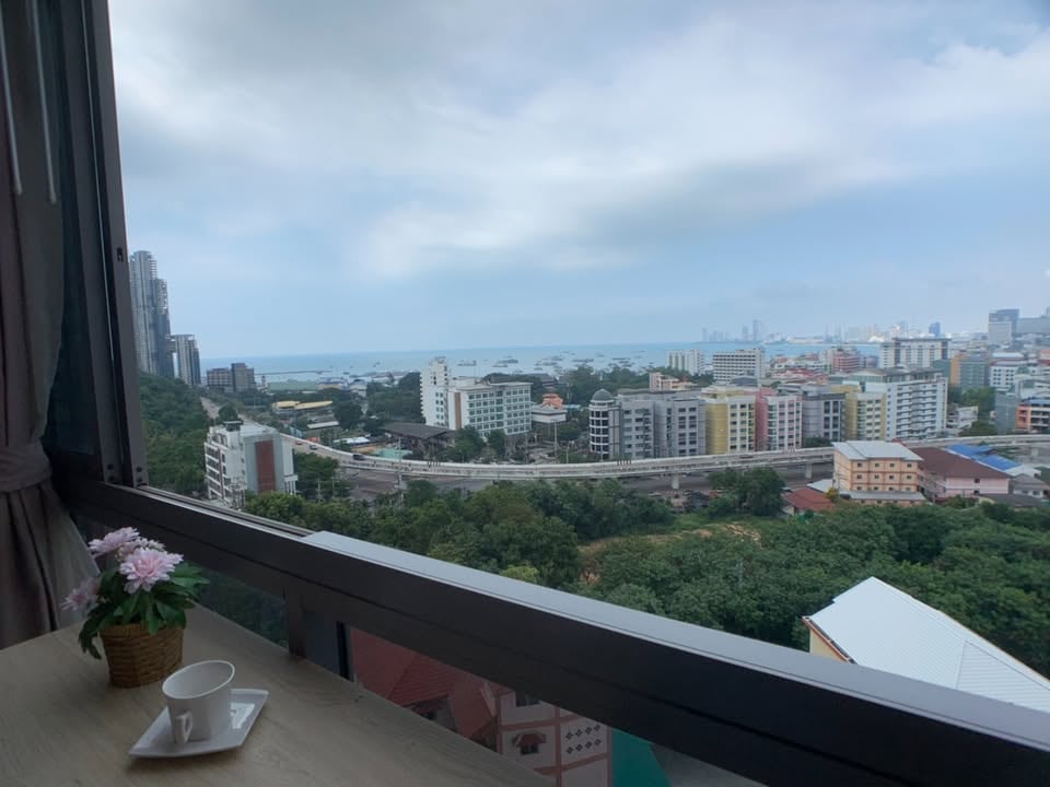 Unixx Studio Condo