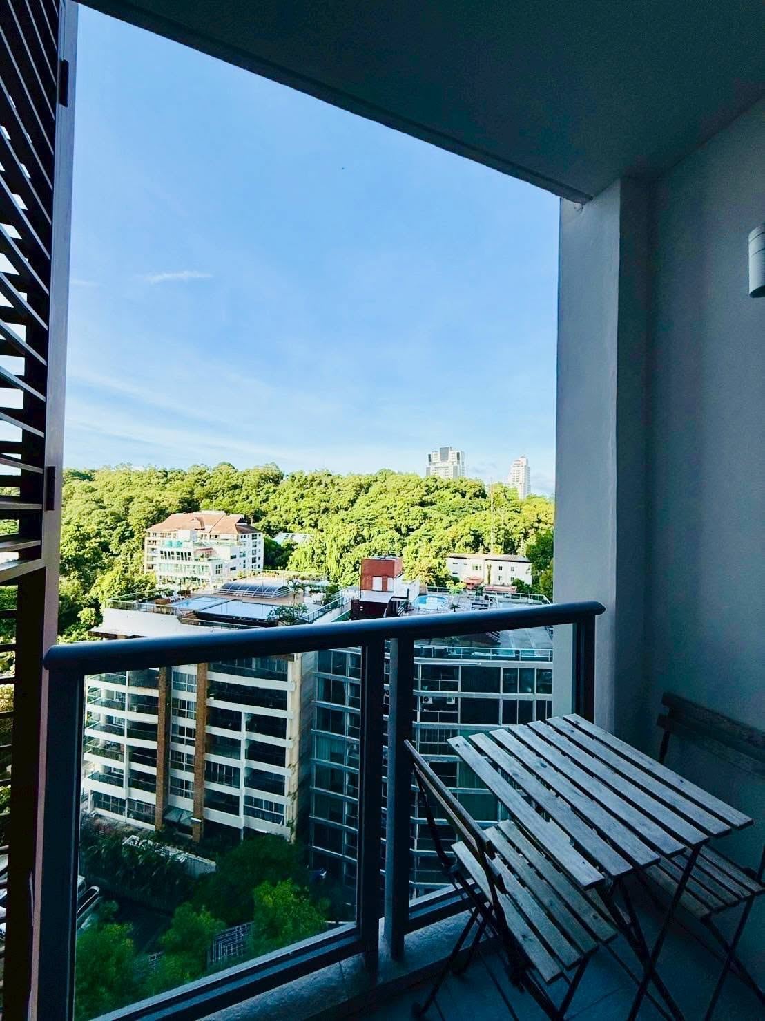 Unixx 1BR Condo, 15th Floor