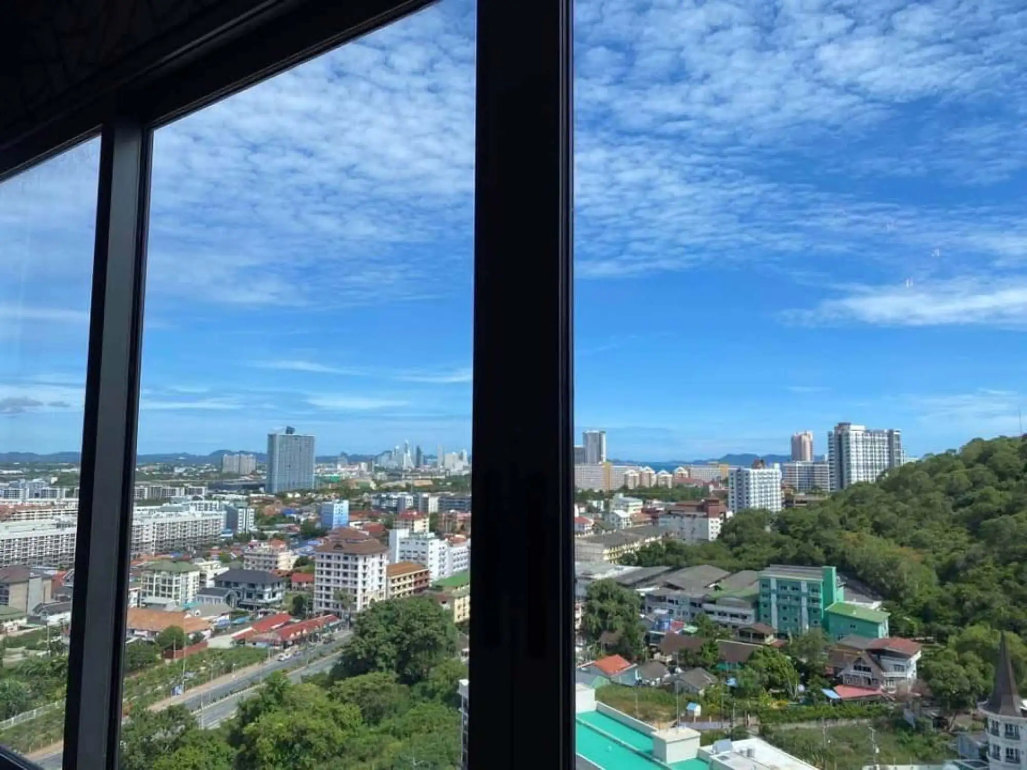 Unixx 2BR, 23rd Floor