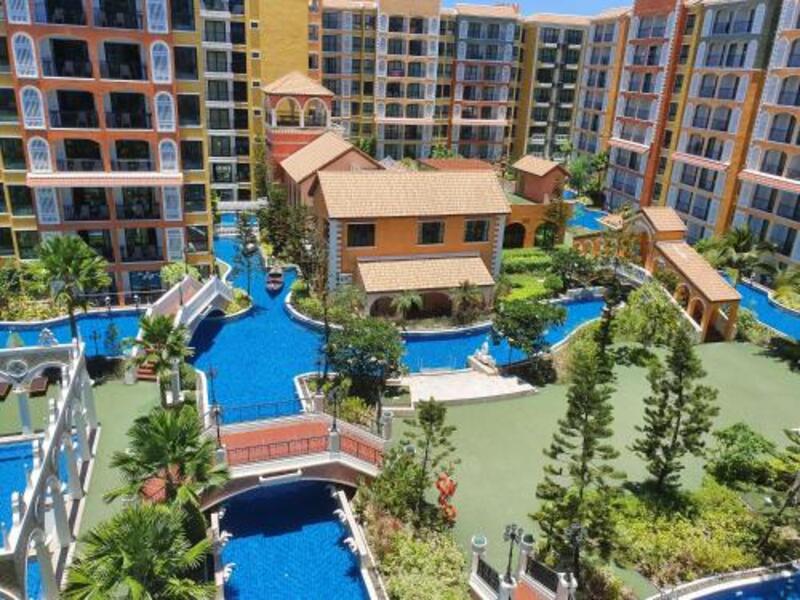 Venetian Signature Condo Resort Studio Pool view, 5th Floor