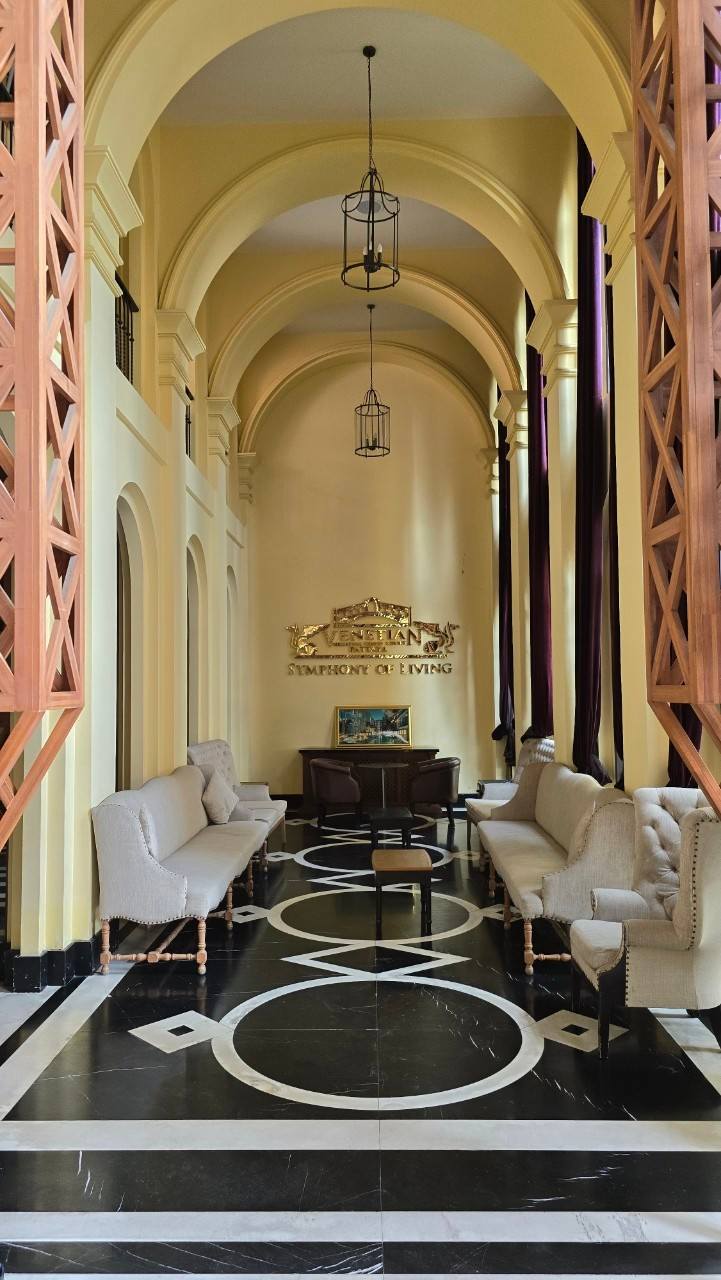 Venetian Signature Condo Resort 1BR, 6th Floor