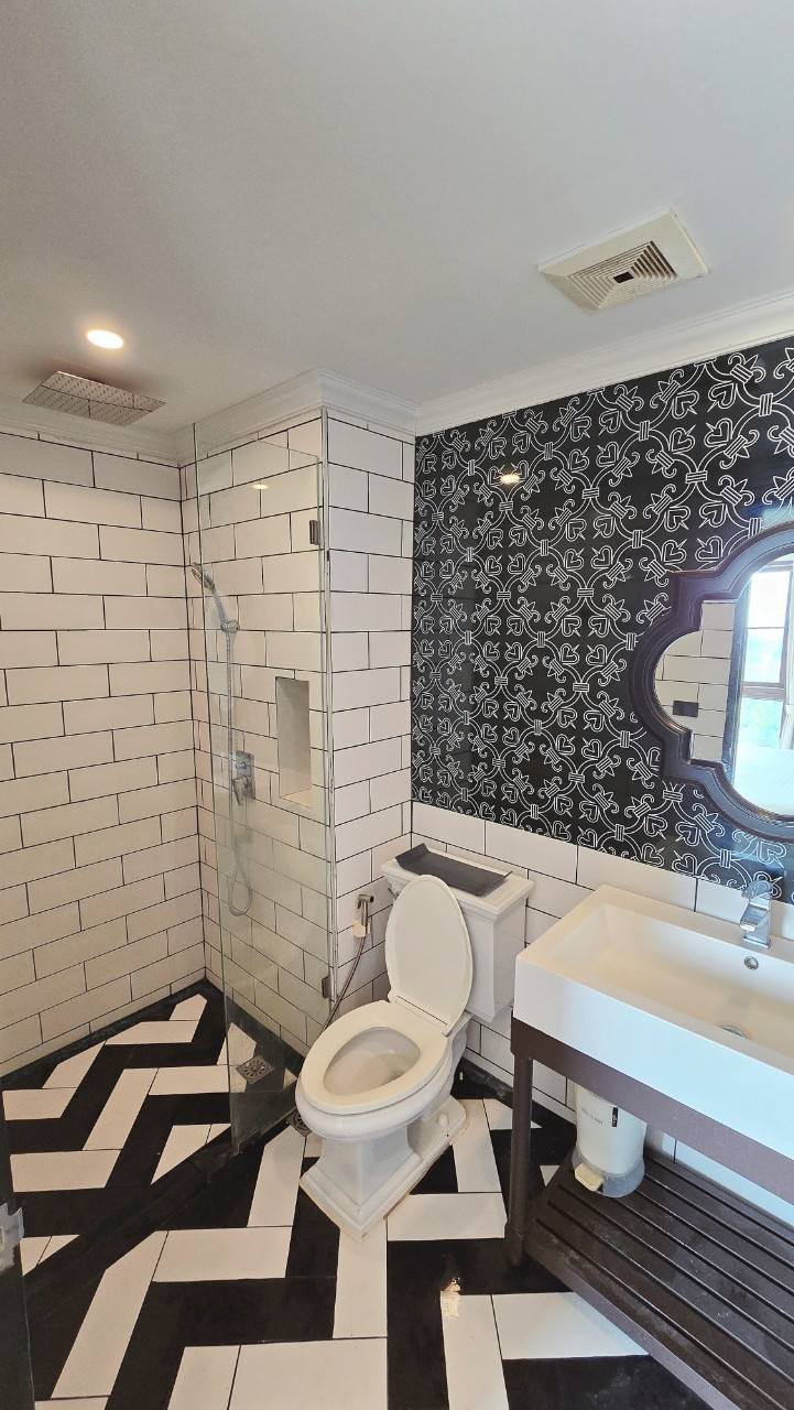 Venetian Signature Condo Resort 1BR, 6th Floor