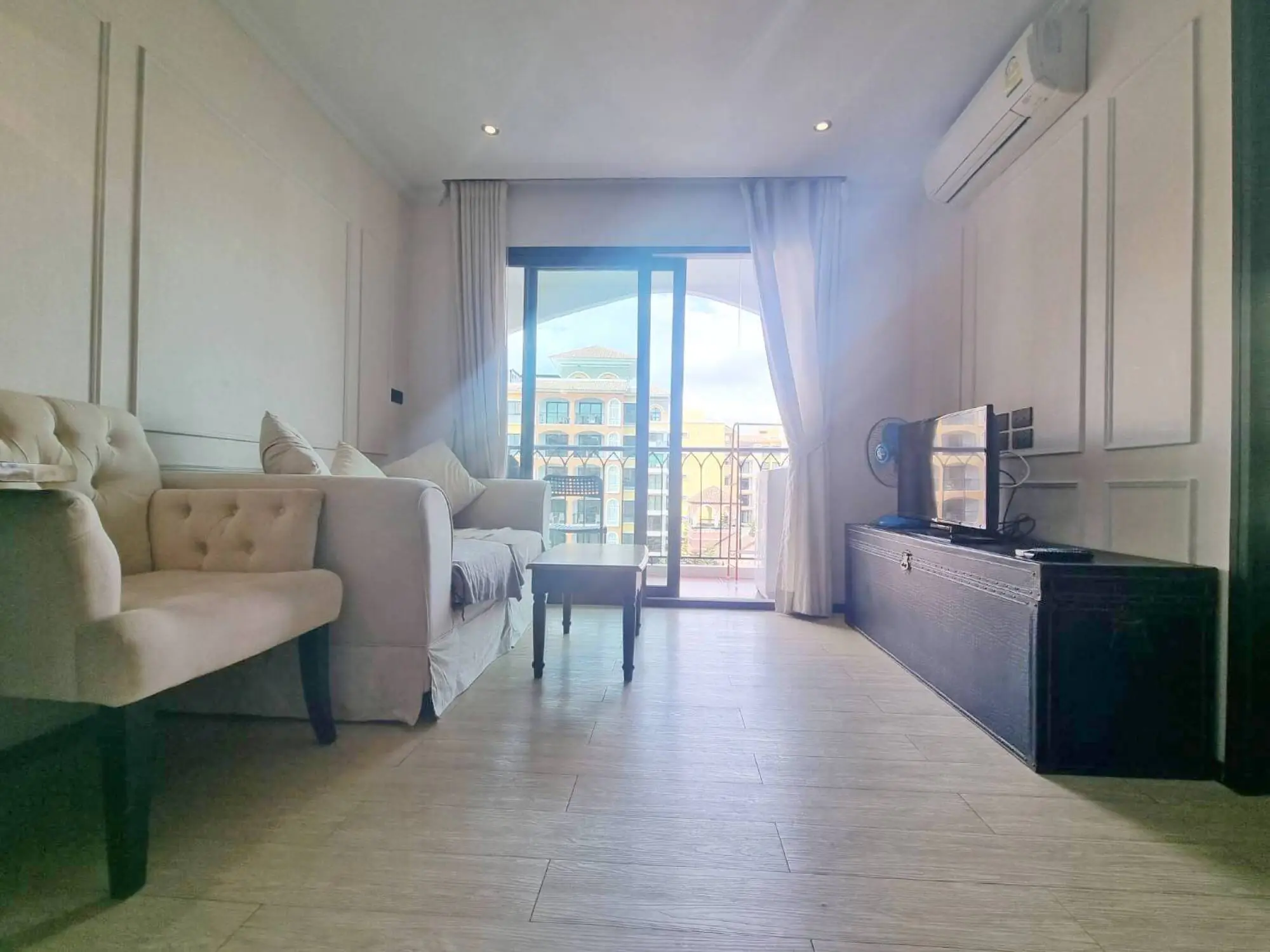 Venetian Signature Condo Resort 1BR Sea view, 6th Floor