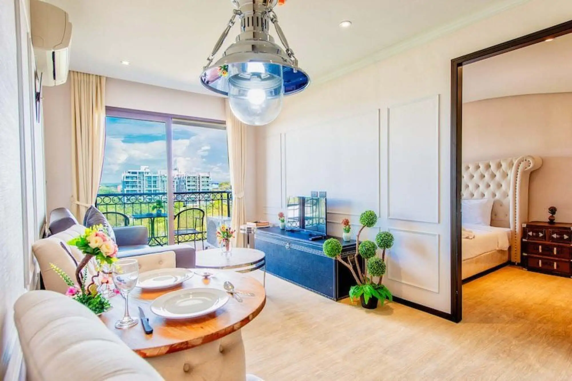 Venetian Signature Condo Resort 1BR Pool view, 5th Floor