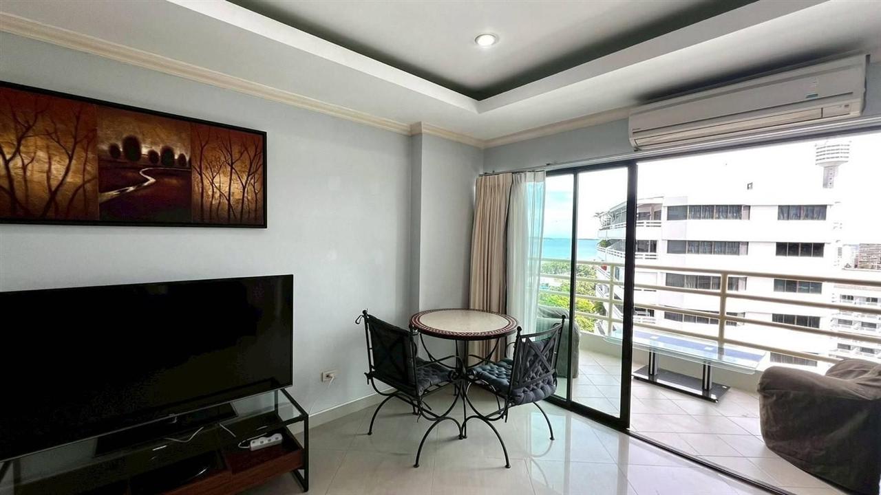 View Talay 5 1BR Sea view, 19th Floor