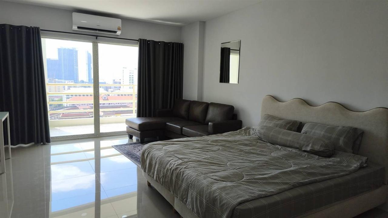 View Talay 5 Studio Sea view, 13th Floor