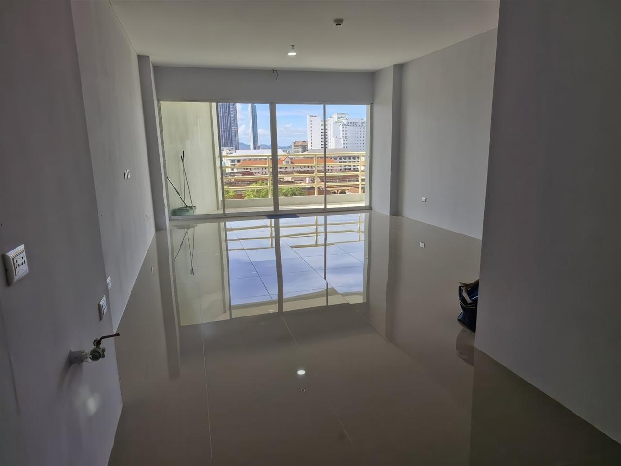 View Talay 5 Studio City view, 9th Floor