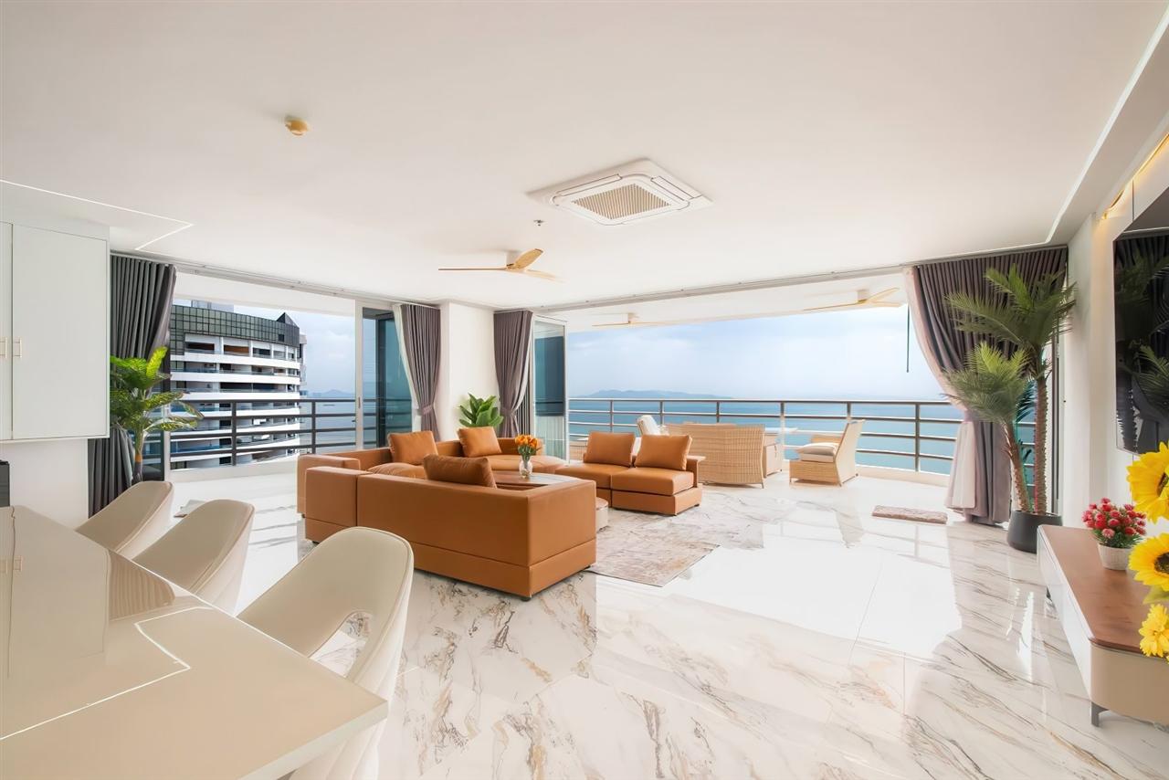 View Talay 7 2BR Sea view, 27th Floor