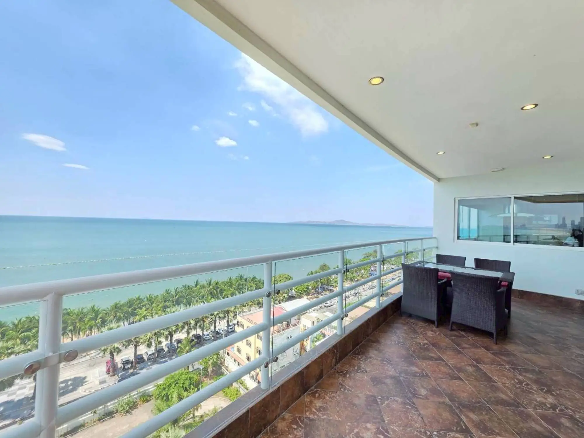 View Talay 7 2BR Sea view, 11th Floor
