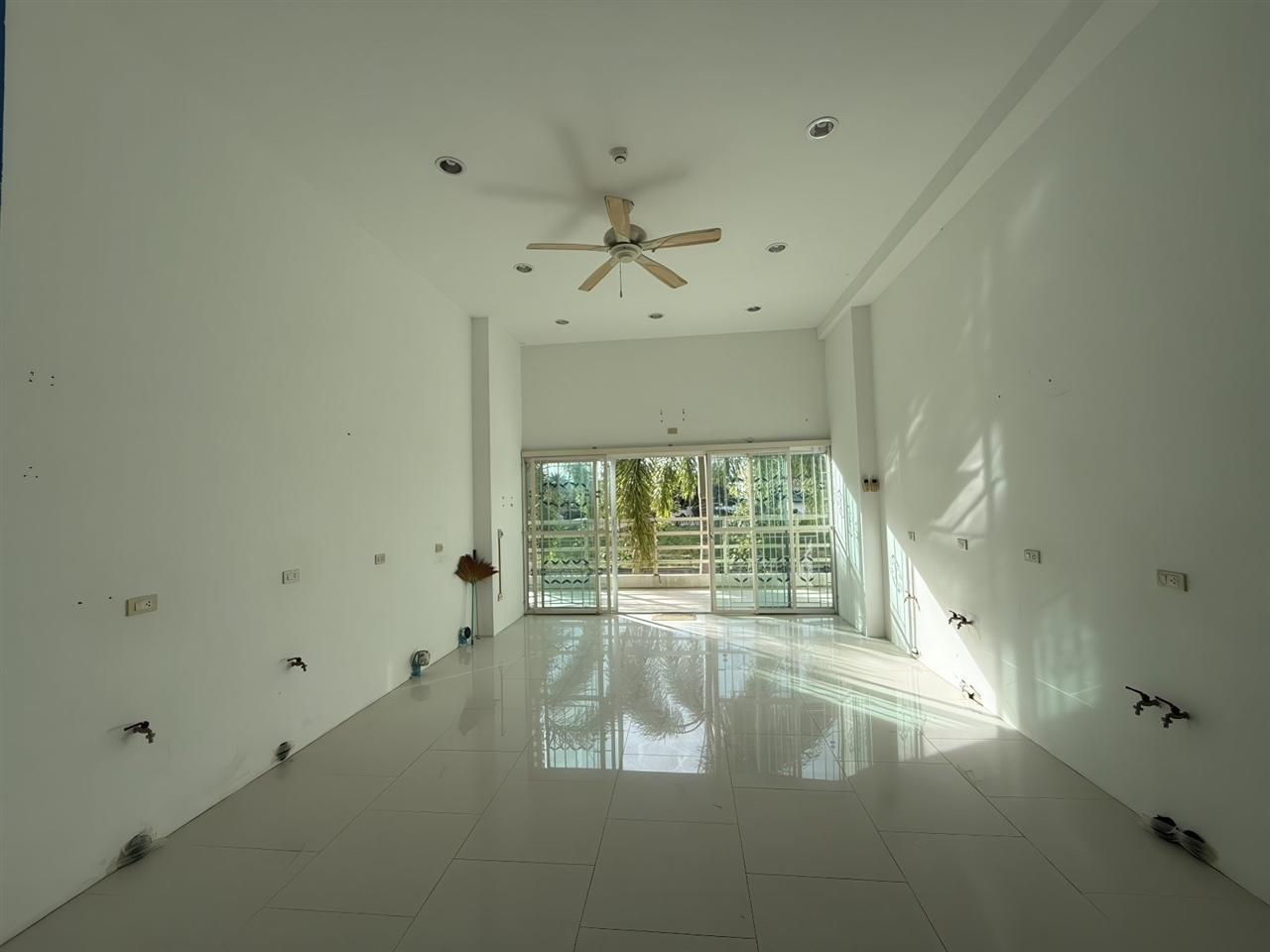 View Talay 8 Studio City view, 1st Floor