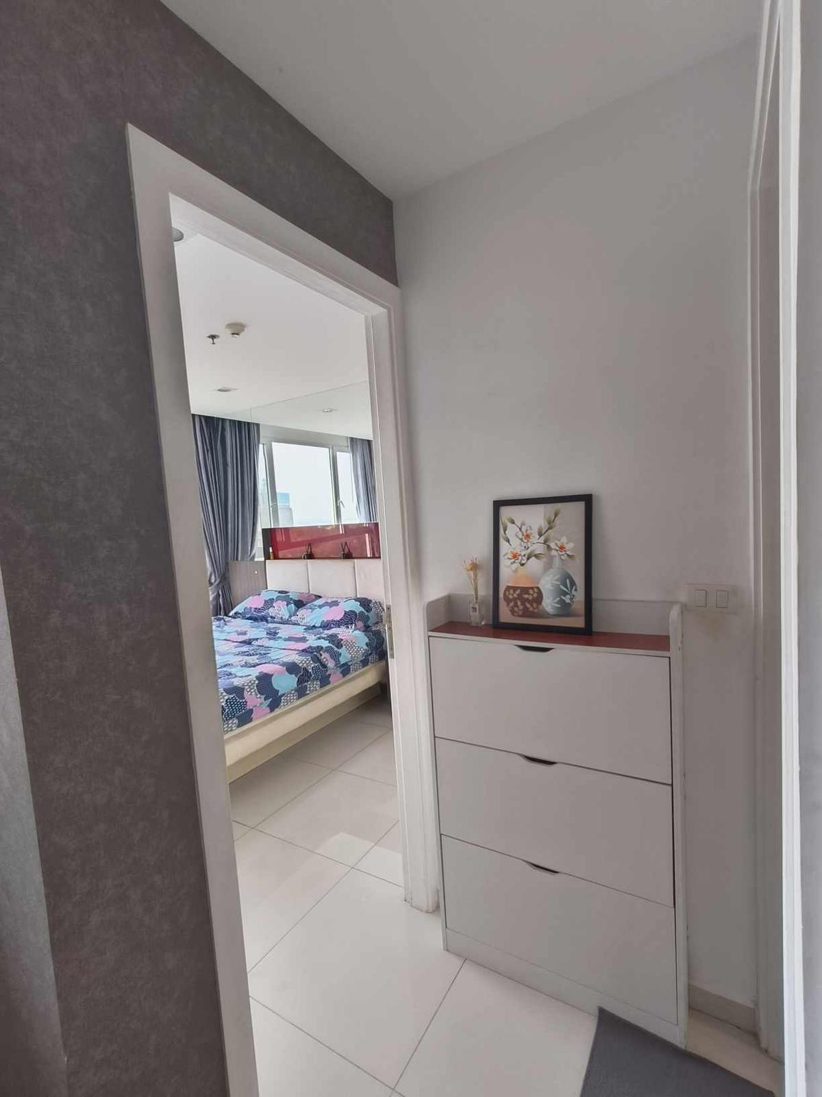 Vision 1BR Sea view, 18th Floor