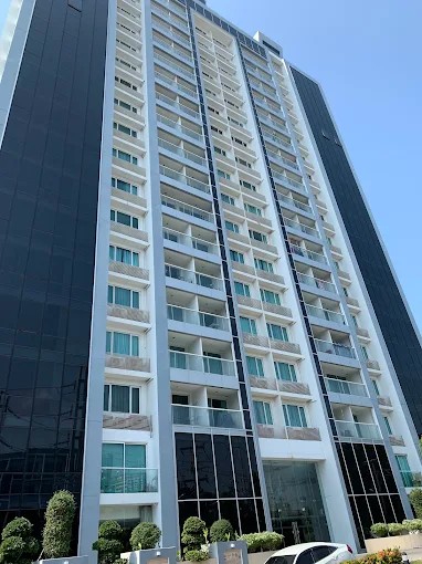 Vision 1BR Sea view, 15th Floor