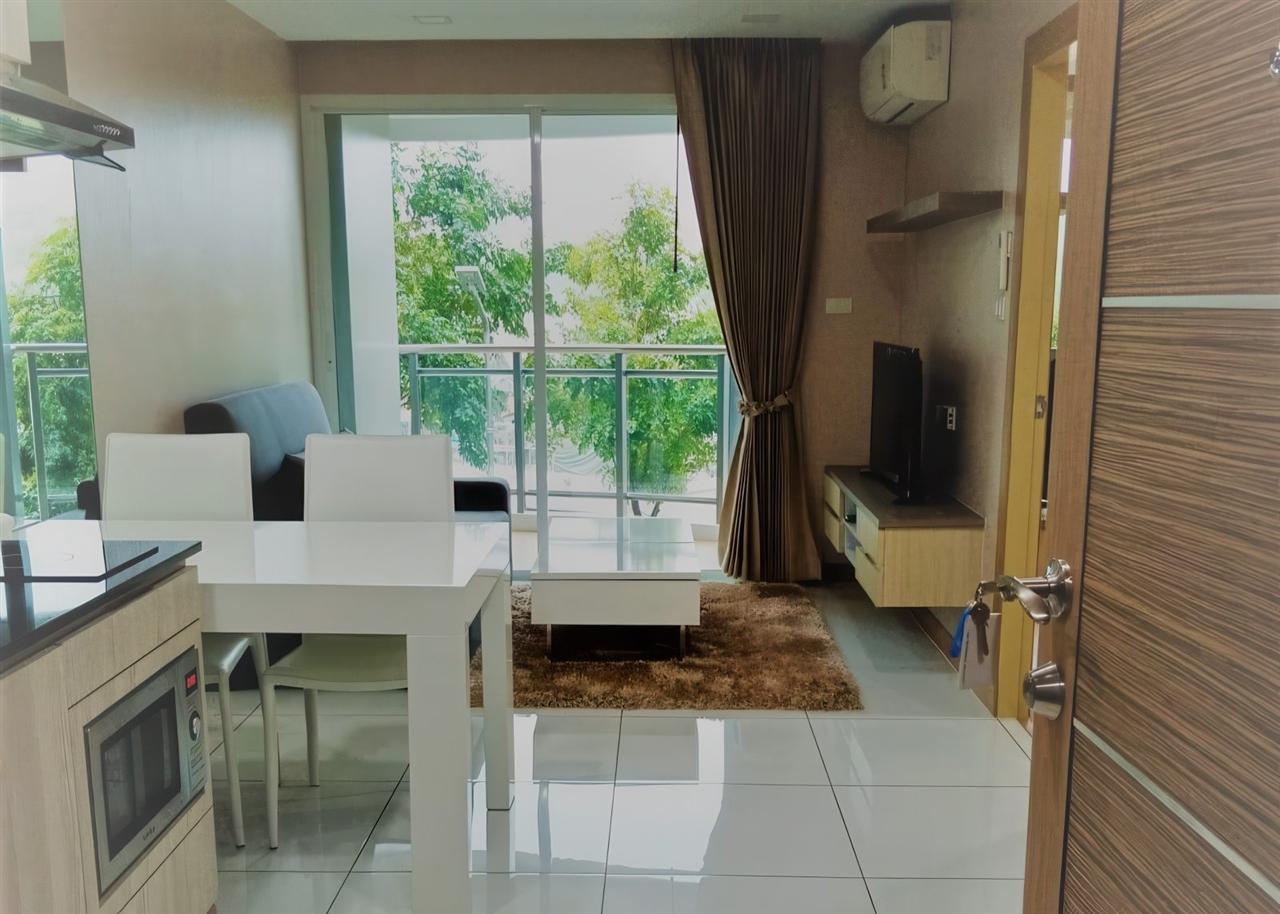 Whale Marina 1BR City view, 2nd Floor