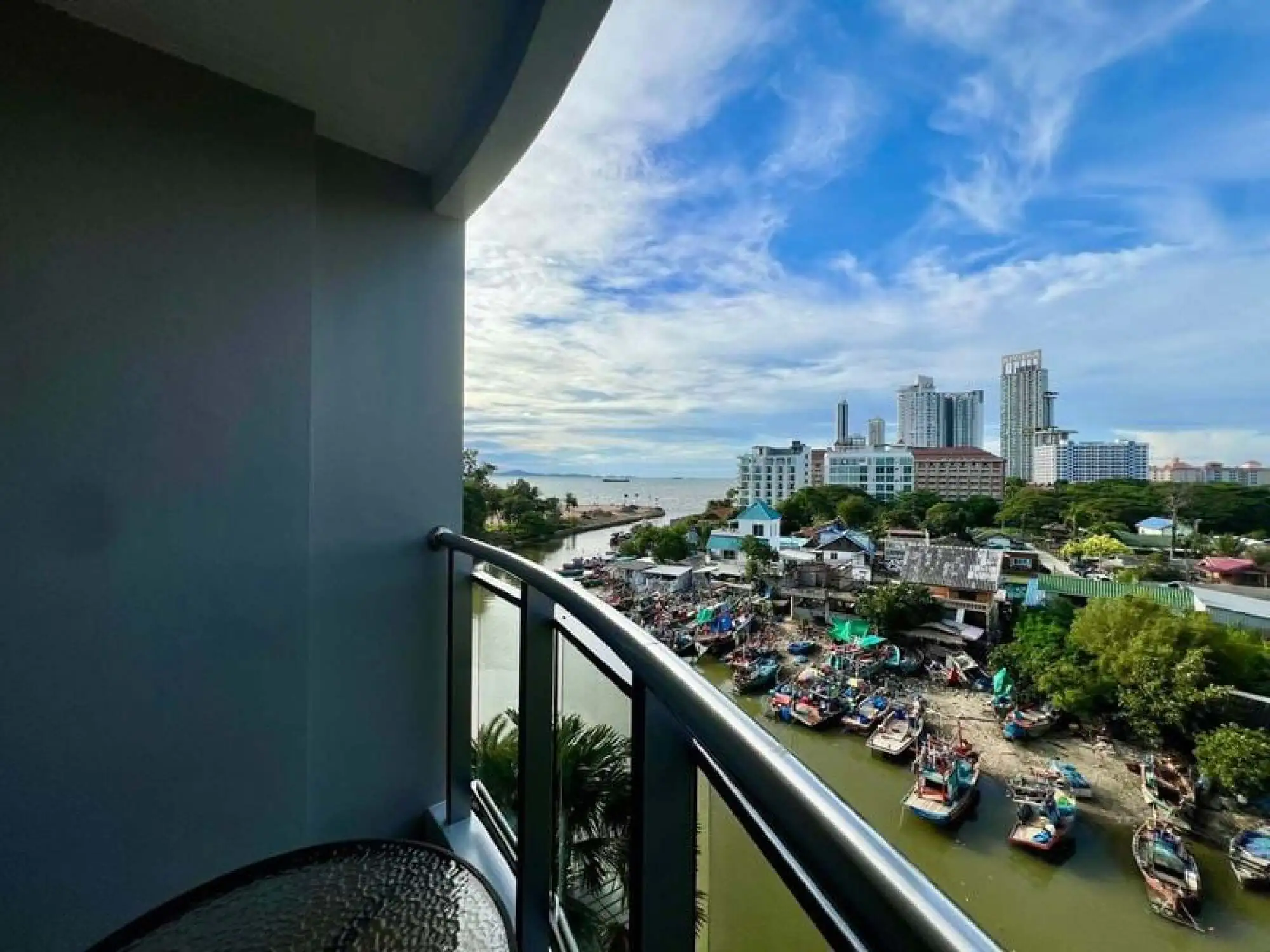 Whale Marina 1BR Sea view, 6th Floor