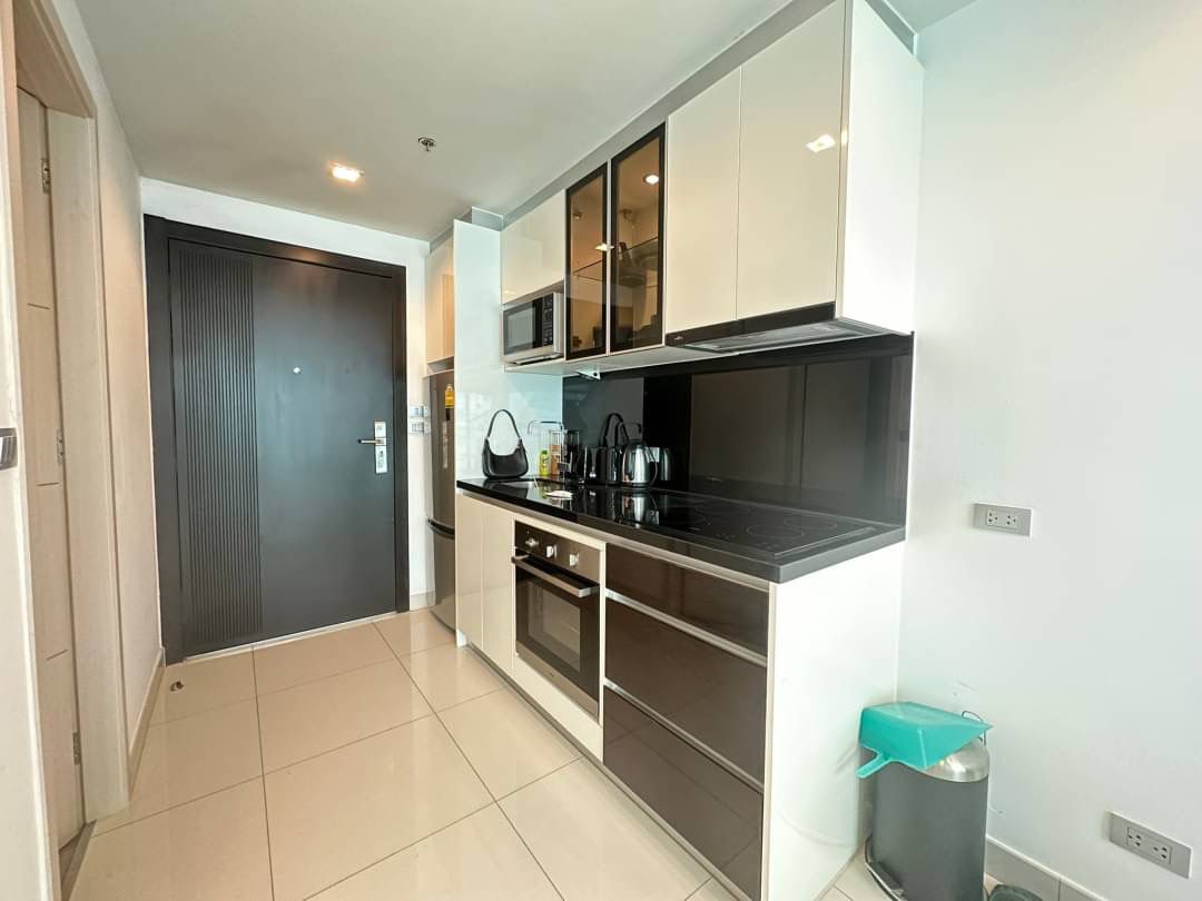 Wongamat Tower 1BR Sea view, 22nd Floor