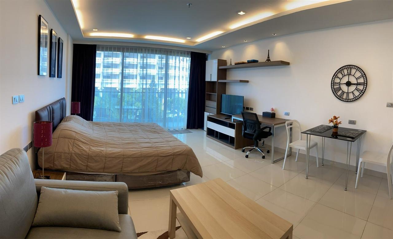 Wongamat Tower Studio Sea view, 6th Floor