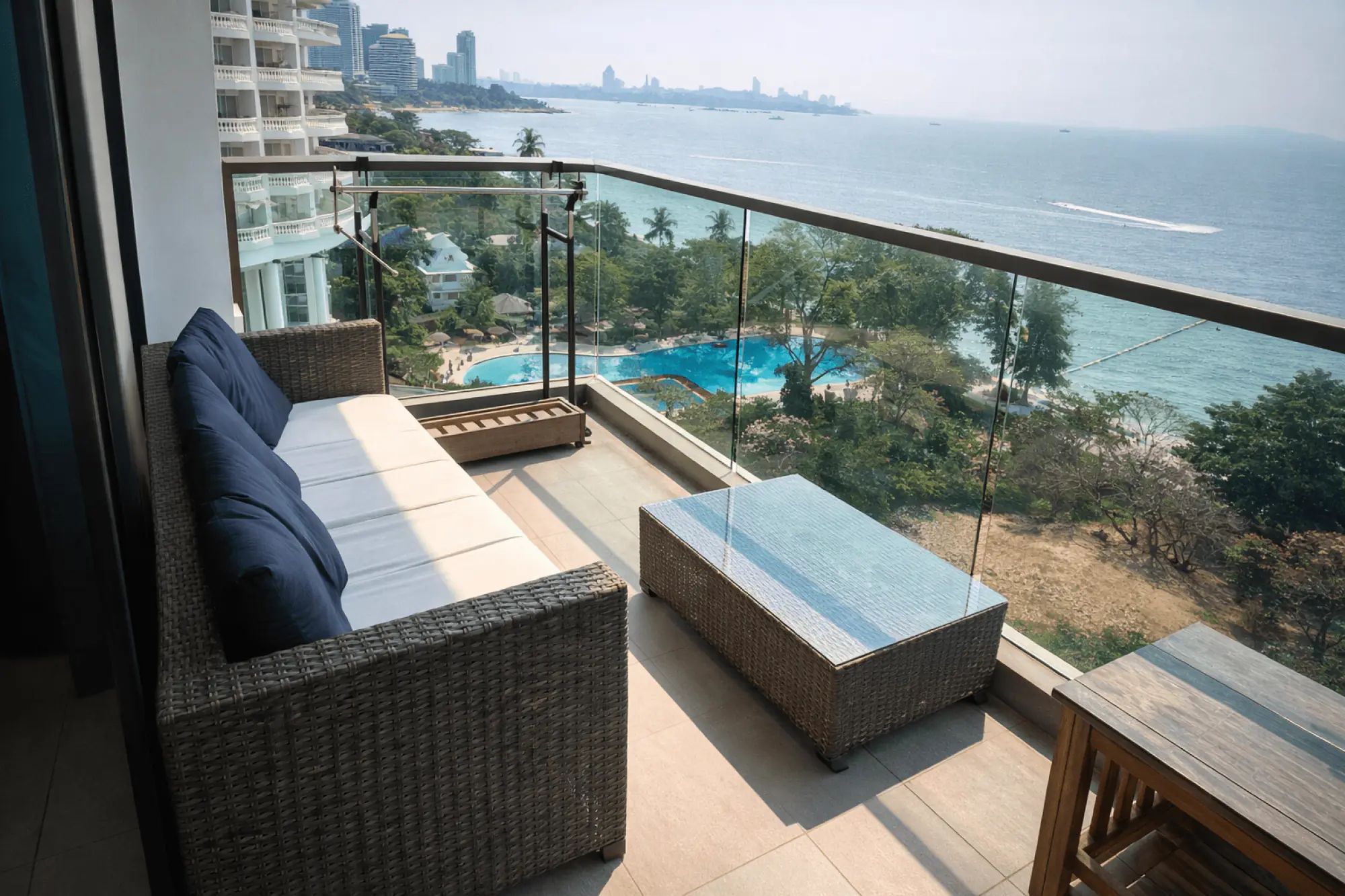 Wongamat Tower 2BR Sea view, 10th Floor