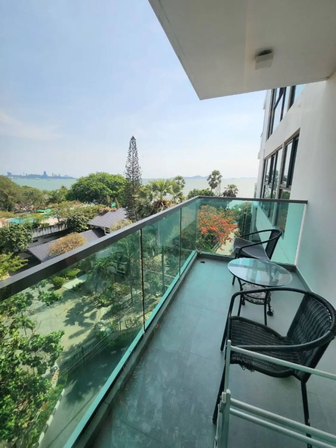 Wongamat Tower Studio Sea view, 6th Floor