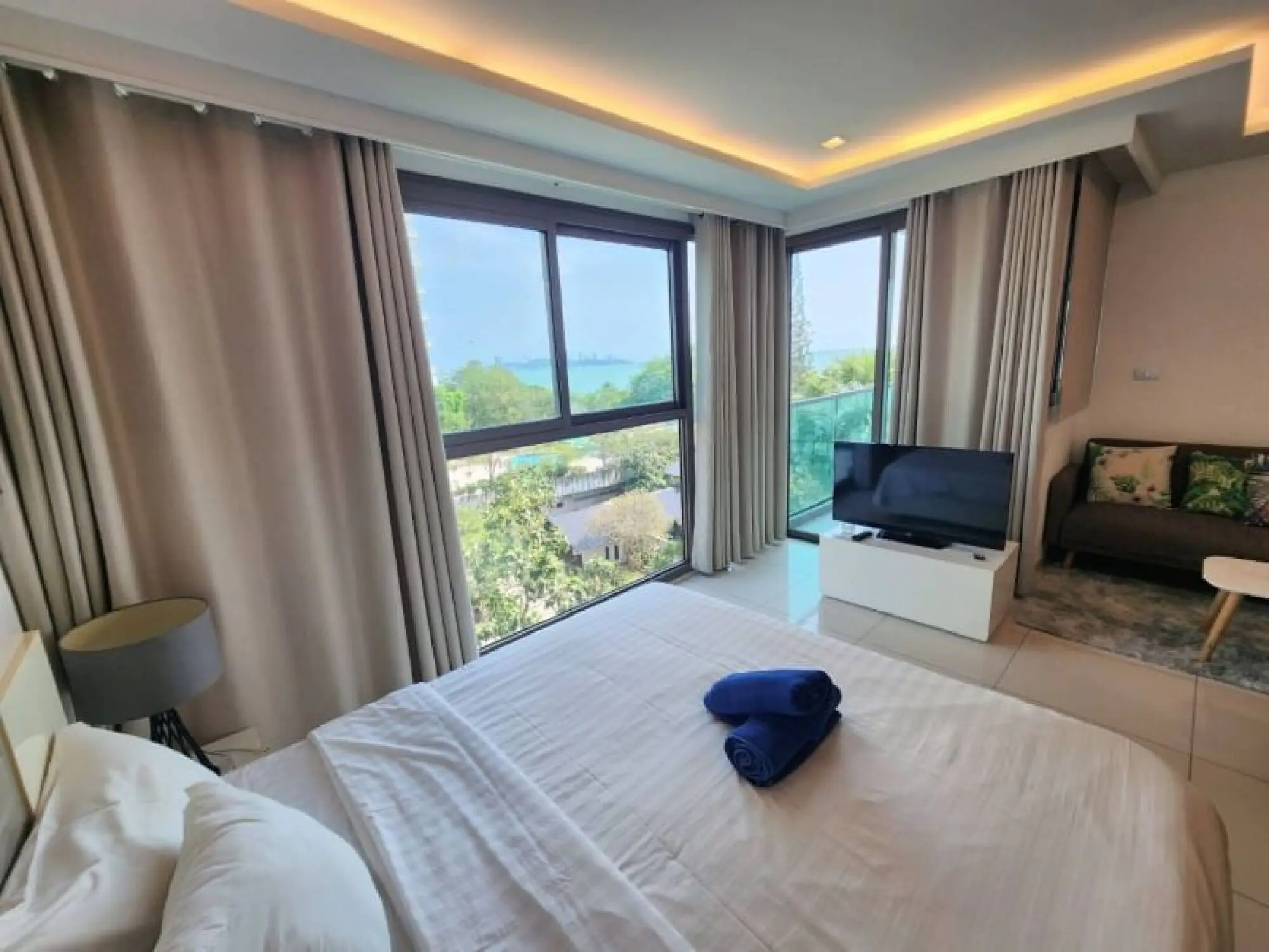 Wongamat Tower Studio Sea view, 6th Floor