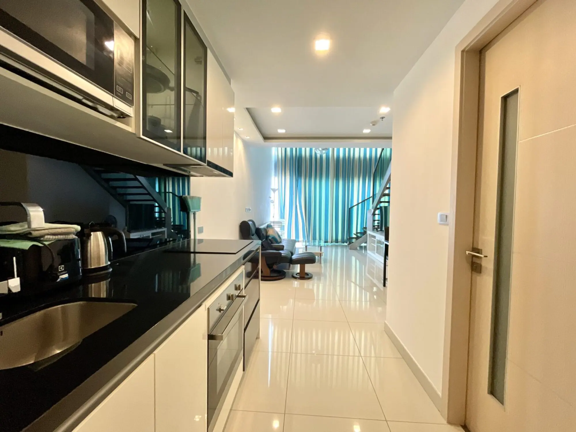 Wongamat Tower 1BR Sea view, 22nd Floor