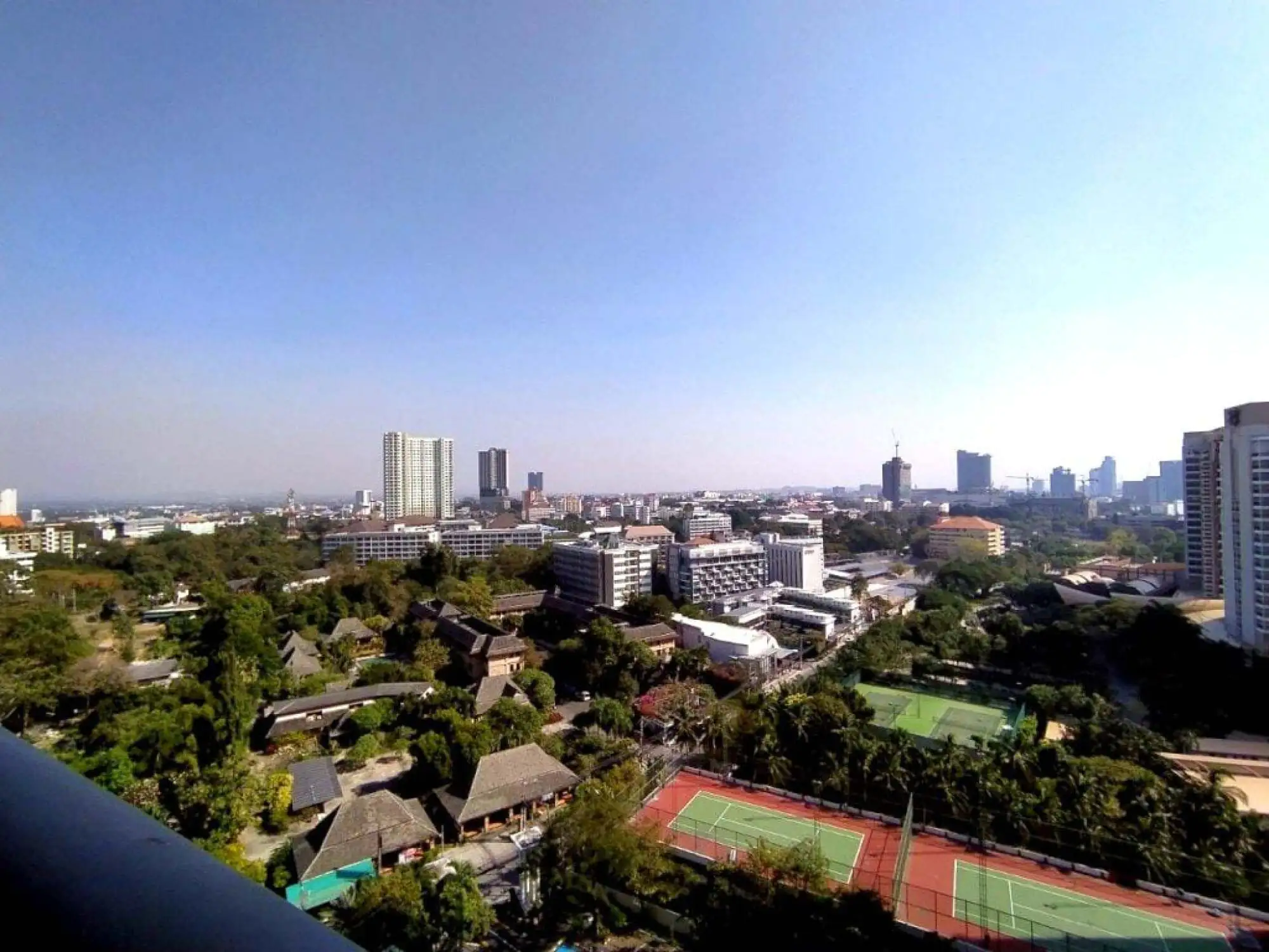 Zire Wongamat 1BR Sea view, 17th Floor